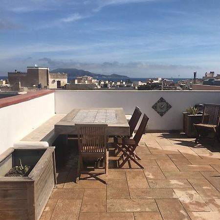 Апартаменты Favignana Margot House Экстерьер фото