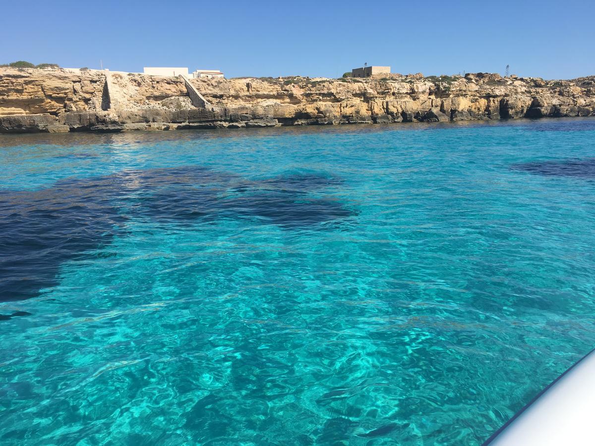 Апартаменты Favignana Margot House Экстерьер фото